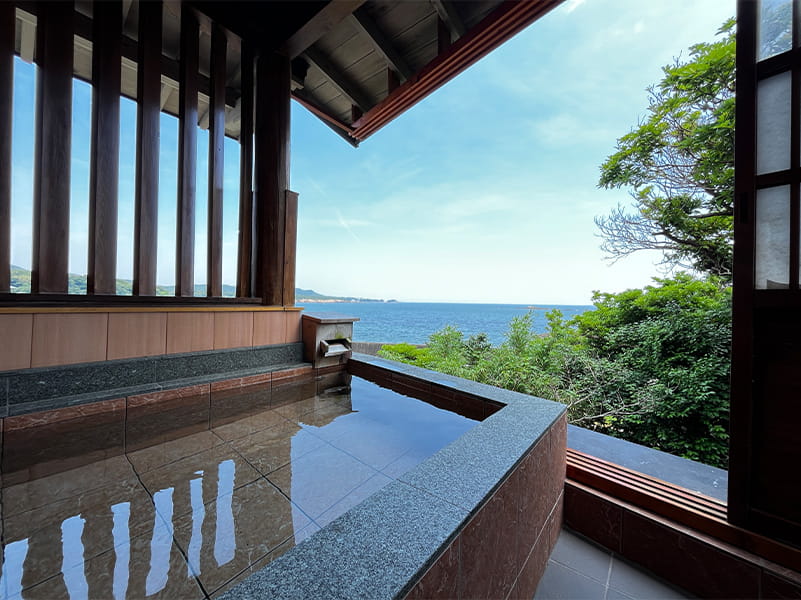 大パノラマの貸切風呂